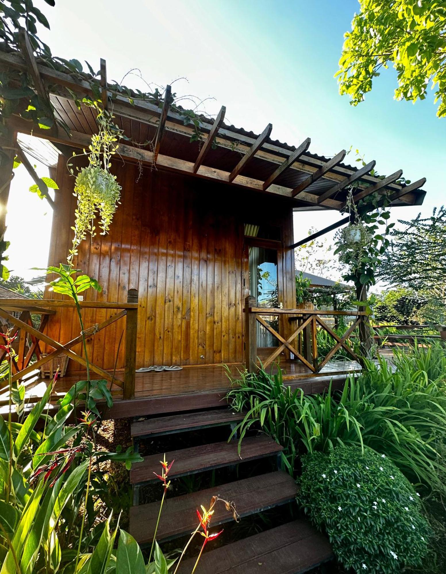 Dugiang Homestay Buon Ma Thuot Eksteriør billede